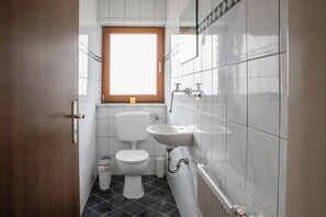 Dusch, hÄrtork och handdukar