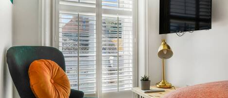 2 Schlafzimmer, Schreibtisch, Bügeleisen/Bügelbrett, kostenloses WLAN