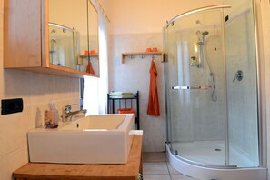 Dusche, Bidet