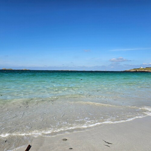 Pretty Breton house with sea view near the beaches and port of Aber Wrach