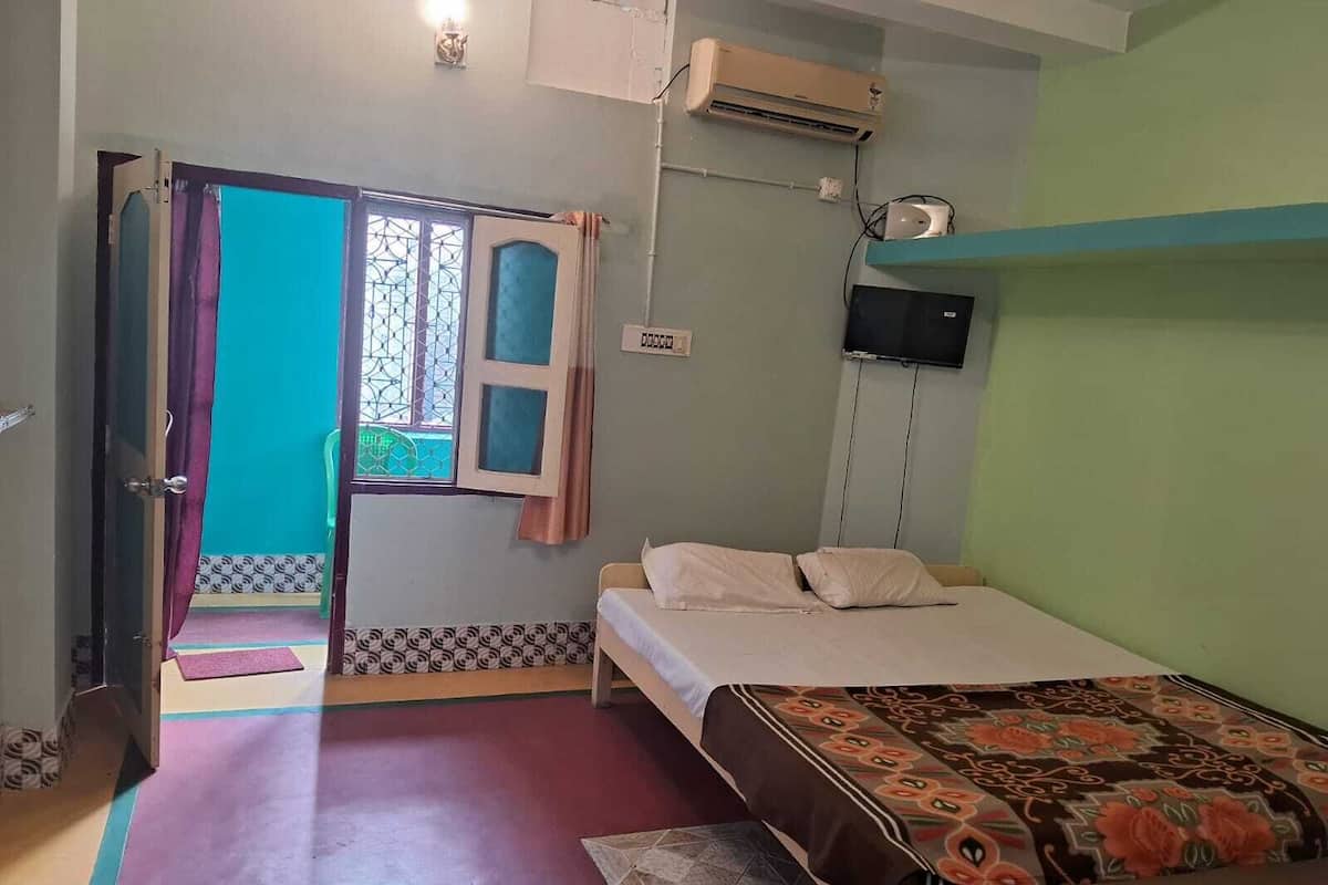 Deluxe Room, City View