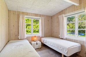 4 camere, Wi-Fi gratuito