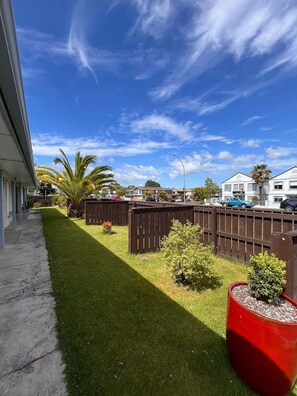 Garden - Kowhai motel (Rotorua)