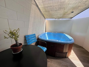 City-Apartment | Eigener Whirlpool