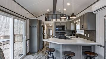 Fridge, microwave, cookware/dishes/utensils