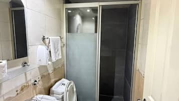 Basic-Einzelzimmer | Badezimmer