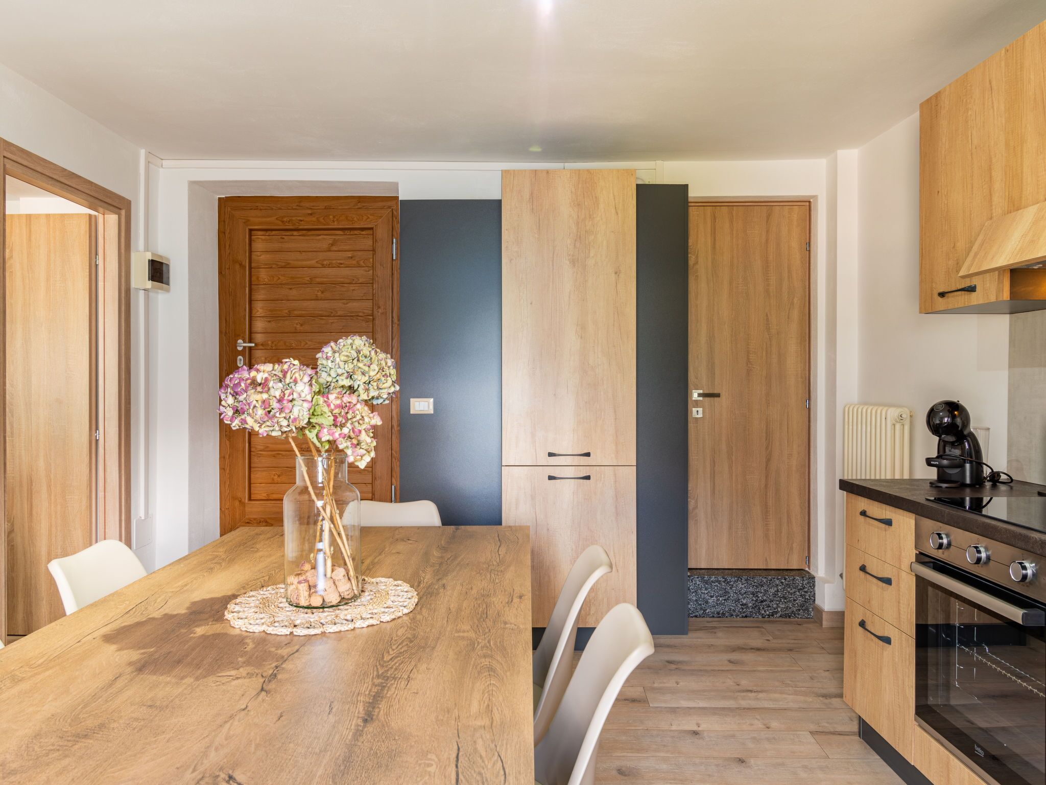 Kühlschrank, Ofen, Geschirrspüler, Toaster