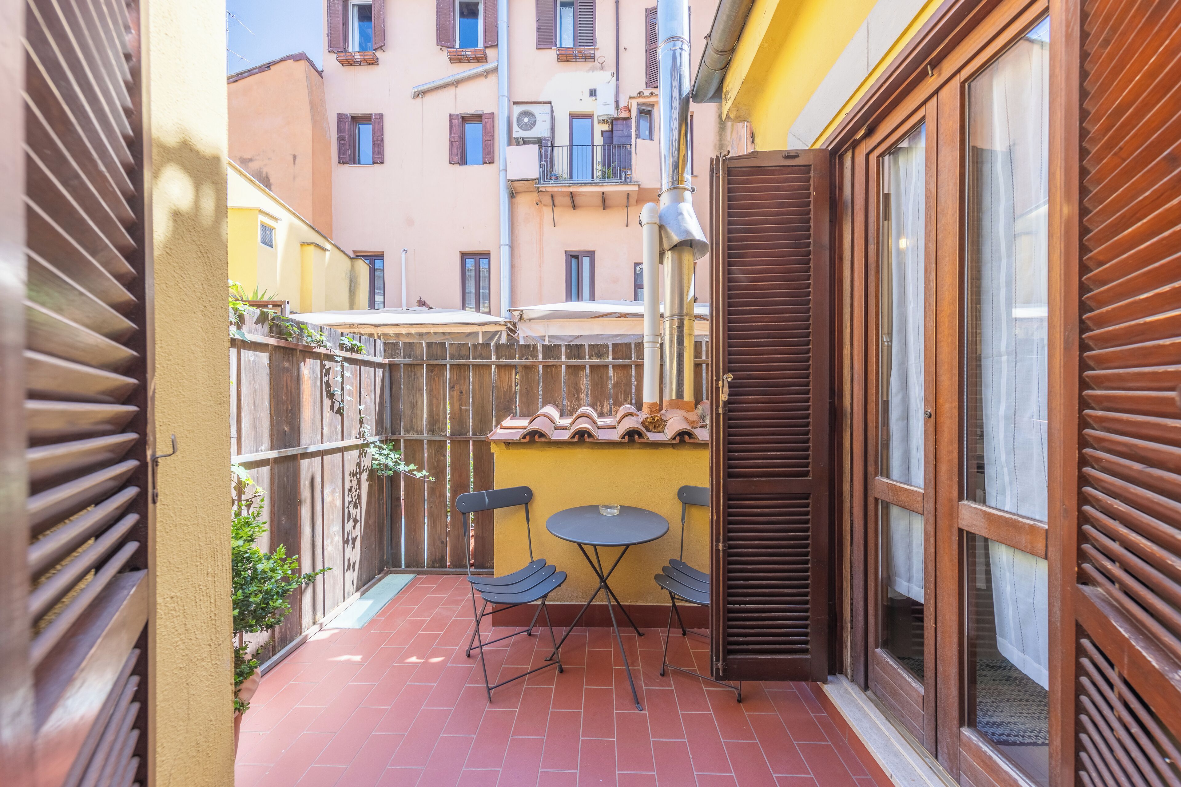 Room, 2 Bedrooms, Smoking, Terrace | Property grounds