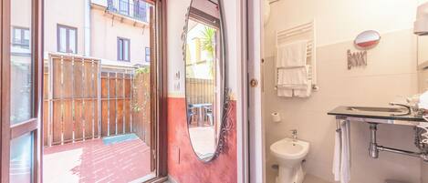 Kamar, 2 kamar tidur, Boleh Merokok, teras | Kamar mandi