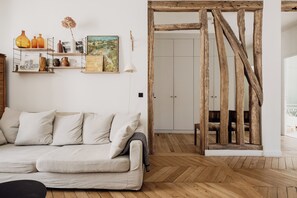 Books - Parkside Chic, by Veeve (Paris)