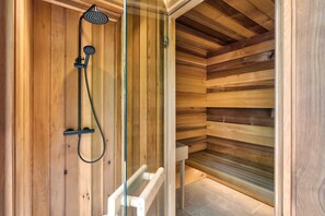 Sauna - Fawns Keep - Hot Tub and Sauna Retreat (Tower Wood, Bowness-on-Windermere)