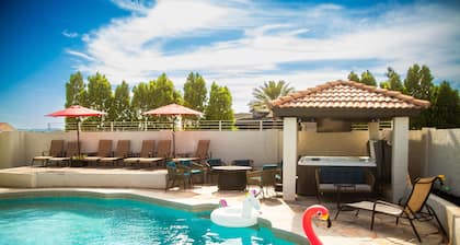 6 Bedroom Resort Central location Close to Tempe Scottsdale Golf Sprint Training