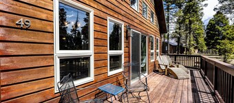 Cabin near lake | <10 skiing & tubing | grill