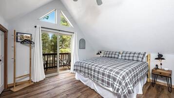 3 chambres, bureau, Wi-Fi gratuit, draps fournis