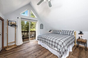 3 chambres, bureau, Wi-Fi gratuit, draps fournis