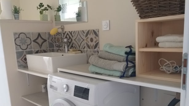 Interior - Maison de Vacances à Louer Type F2 à 10 mn des Plages, 2 Couchages 4 Personnes (Grues)