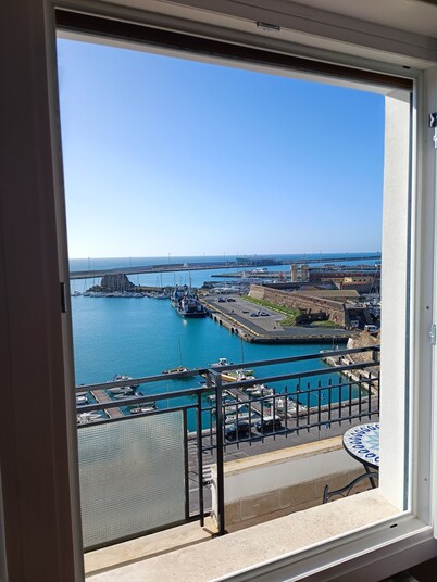 House with spectacular views of Civitavecchia harbor
