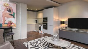 Interior - Duplex Apartment · Covent Garden · Sleeps 4 (Greater London)