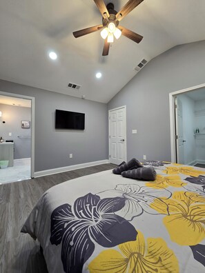 3 sovrum, strykjärn/strykbräda, gratis wi-fi och sängkläder