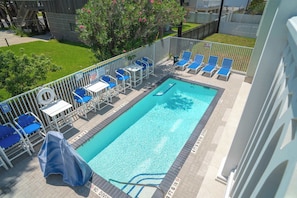 Piscine extérieure