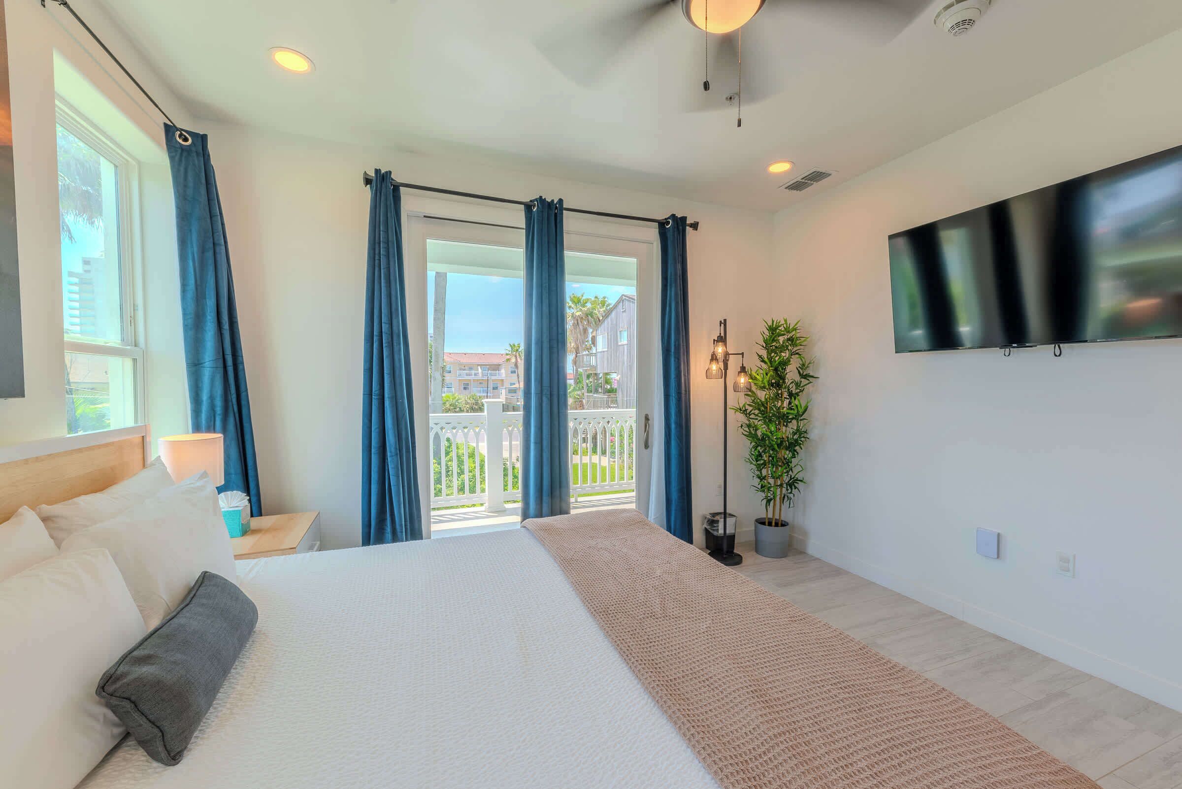 5 bedrooms, iron/ironing board, travel cot, free WiFi