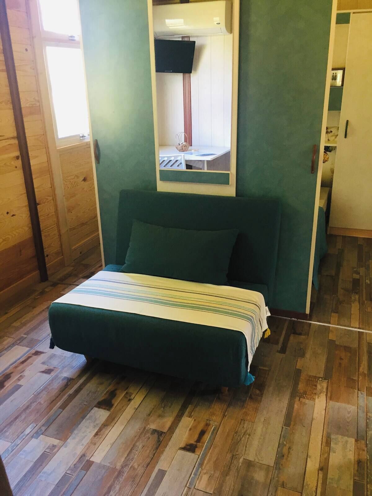 2 室のベッドルーム、WiFi、ベッドシーツ