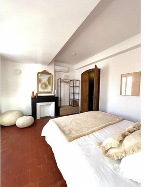 6 Schlafzimmer, Bügeleisen/Bügelbrett, WLAN, Bettwäsche