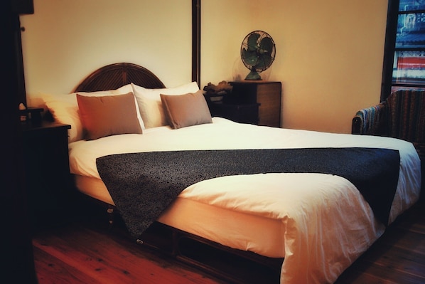 1 habitación, wifi y ropa de cama