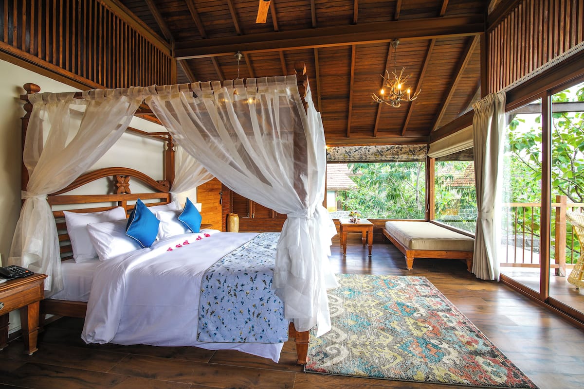Prithvi(Nature view Luxury Cottage) | 1 bedroom, in-room safe, iron/ironing board, free WiFi