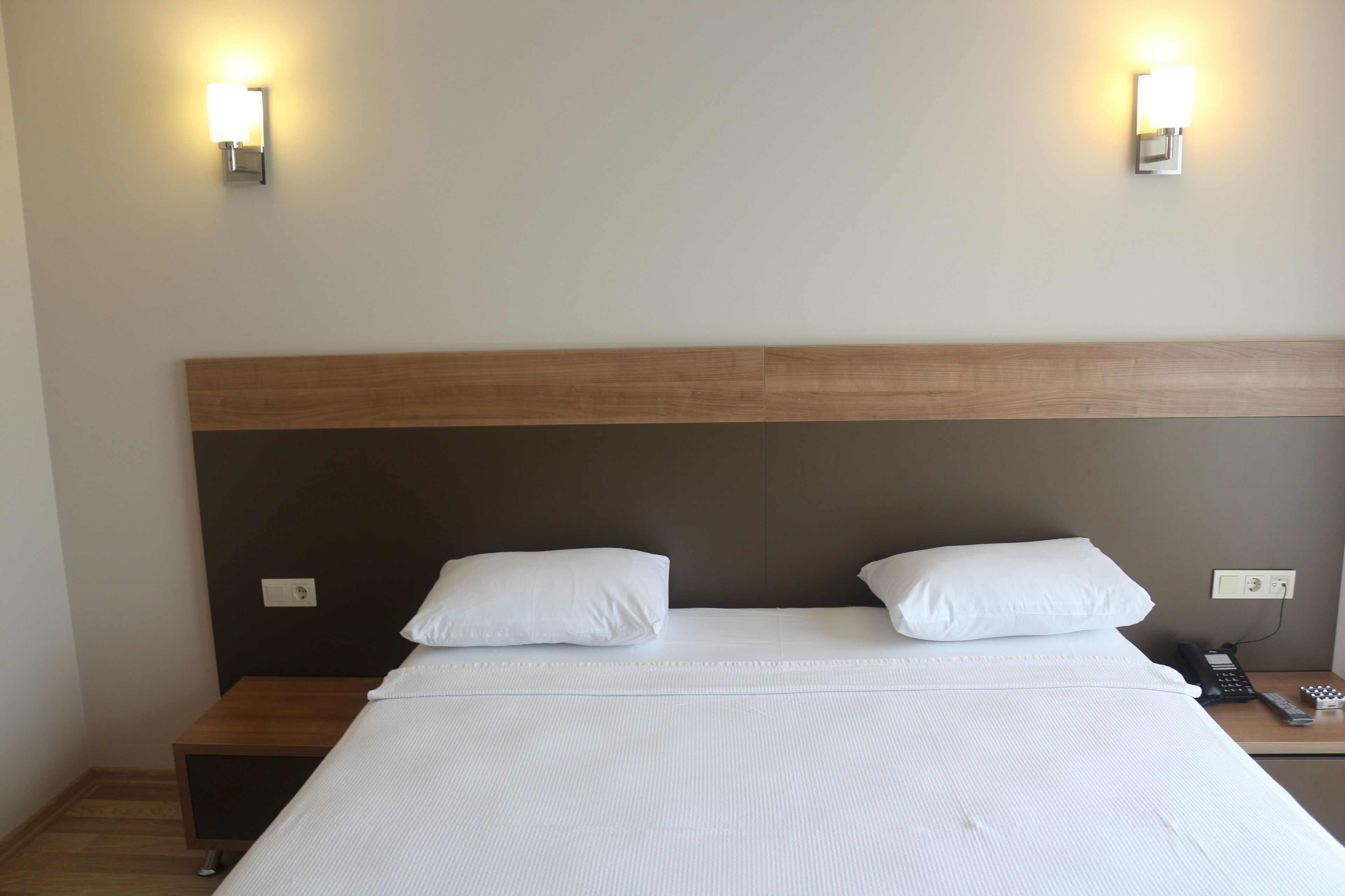 Economy Room, City View | Individually decorated, individually furnished, desk, laptop workspace