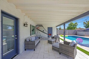 Pool - Old Town Scottsdale Heated Pool (Scottsdale)