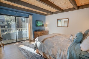 2 habitaciones, escritorio, tabla de planchar con plancha y wifi gratis 