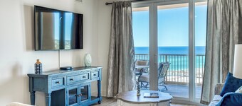 Brand New 3 Bedroom Next to Pier Park!