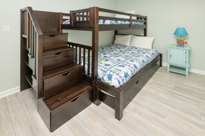 3 室のベッドルーム、インターネット