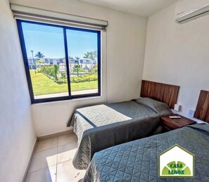 3 chambres, fer et planche à repasser, Wi-Fi gratuit, draps fournis