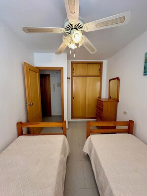 1 makuuhuone, silitysrauta/-lauta, Wi-Fi