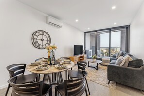 Interior - Mega Style Apartments Kings Domain (Southbank)
