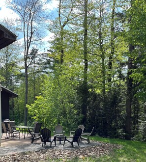 Terrace/patio - Spectacular kid friendly home 2 minutes to Luzerne beach, 10min to Lake George! (Lake Luzerne)