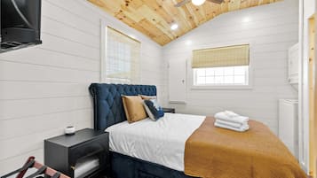 2 dormitorios, tabla de planchar con plancha, wifi y ropa de cama