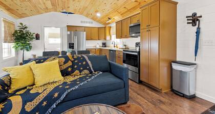 Lodge 110 at Eden Reserve—Safari Cabin Near Ark