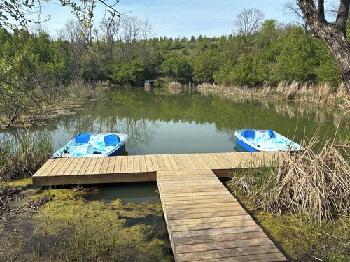 Lodge 111 at Eden Reserve—Safari Cabin Near Ark