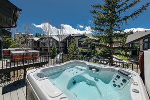 Outdoor spa tub - One Breckenridge Place Imperial 25 Townhome: Private Hot Tub w/ Mountain View (Breckenridge)