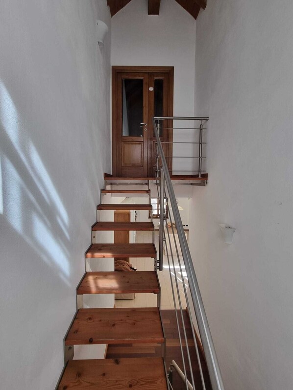 Chambre Deluxe, vue sur la ville | Coffre-fort, bureau, rideaux d’obscurcissement