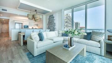 Lejlighed - 4 soveværelser | Opholdsområde