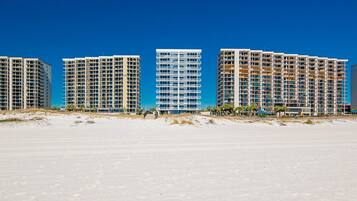 Condo, 4 Bedrooms | Exterior