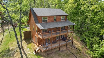 Cabin, 4 Bedrooms | Exterior