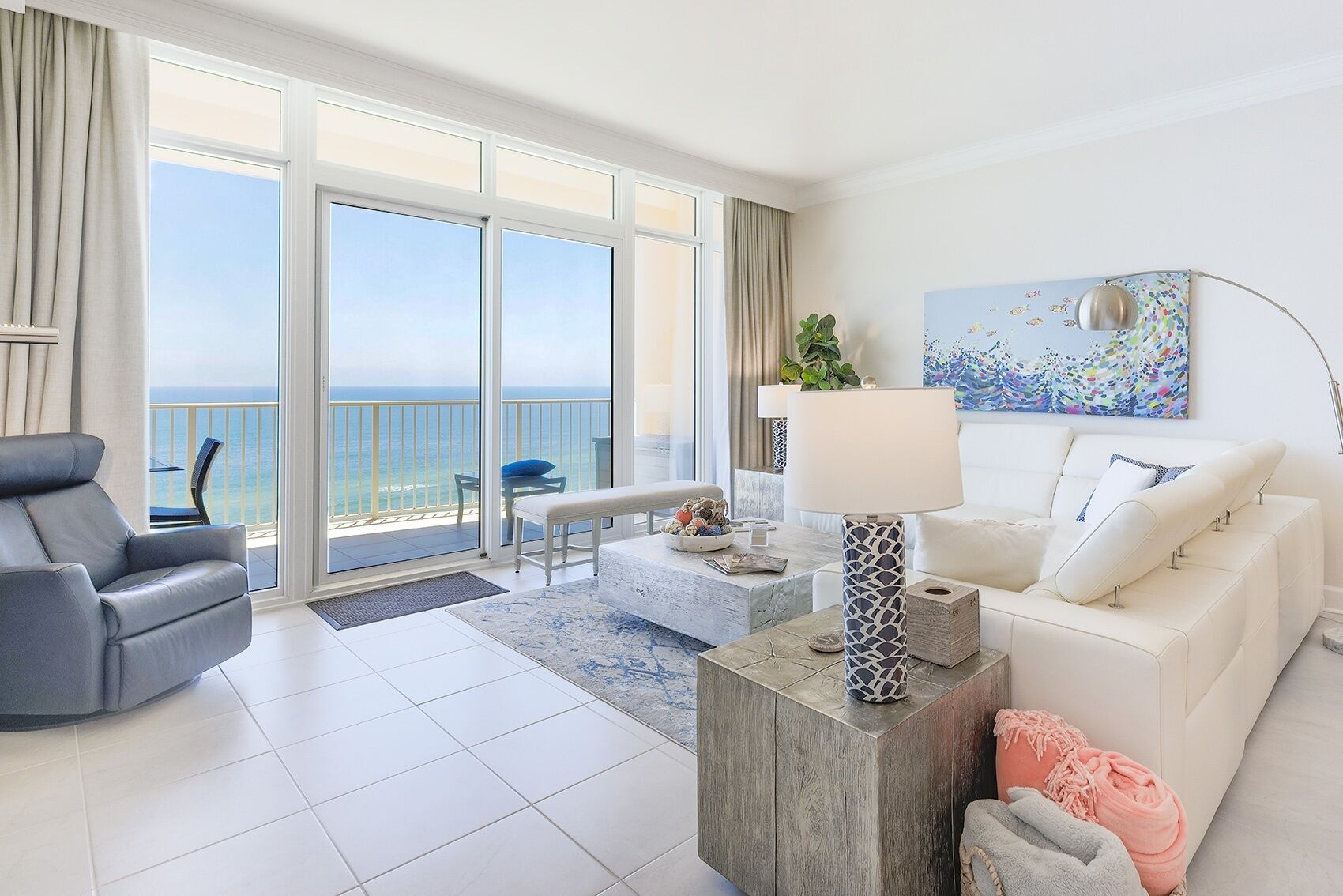 คอนโด, 3 ห้องนอน | บริเวณนั่งเล่น