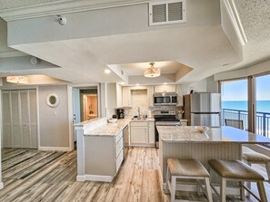 Condo, 2 Bedrooms | Private kitchen | Fridge, oven, coffee/tea maker, toaster - Oceanview Condo In Brighton, 1504 - Full Access 2 Bedroom Condo (Myrtle Beach)