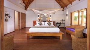 Island Cape South (2 Bedrooms) - Lou Moon Eco-Luxury Resort (Ejan)