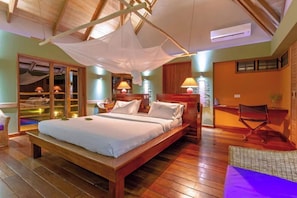 Villa, 2 Schlafzimmer (Island Cape South) | Hochwertige Bettwaren, Betten mit Memory-Foam-Matratzen, Schreibtisch